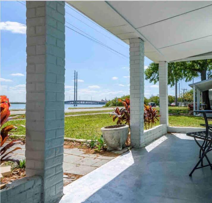 Ferienwohnung The Pink Oasis Waterfront 1 Bed Apt Tampa Exterior foto